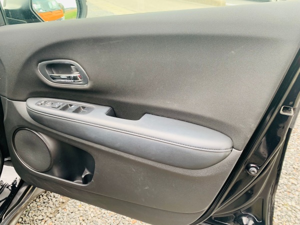 2014★HONDA VEZEL HYBRID - Image 22