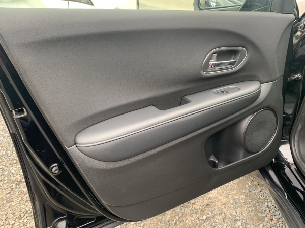 2014★HONDA VEZEL HYBRID - Image 24