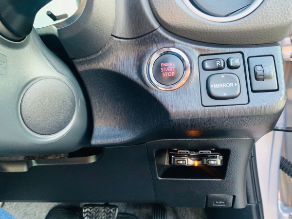 2013★TOYOTA VITZ - Image 19
