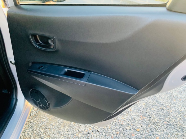 2013★TOYOTA VITZ - Image 22