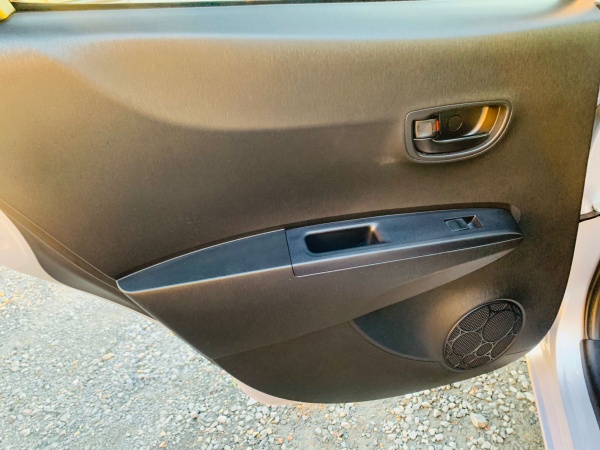 2013★TOYOTA VITZ - Image 24