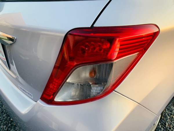 2013★TOYOTA VITZ - Image 25