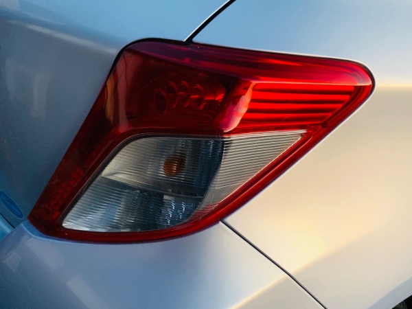 2012★TOYOTA VITZ - Image 23