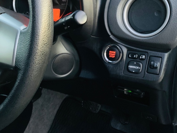 2012★TOYOTA VITZ - Image 19