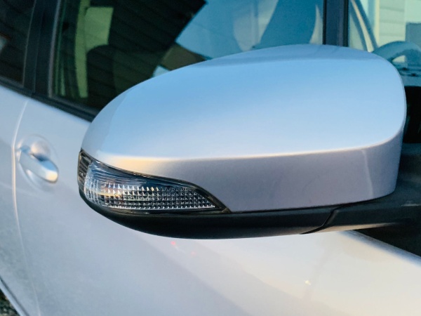 2012★TOYOTA VITZ - Image 26