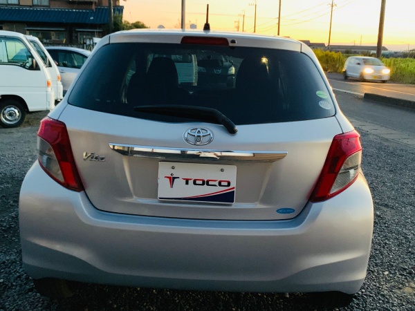 2012★TOYOTA VITZ - Image 8