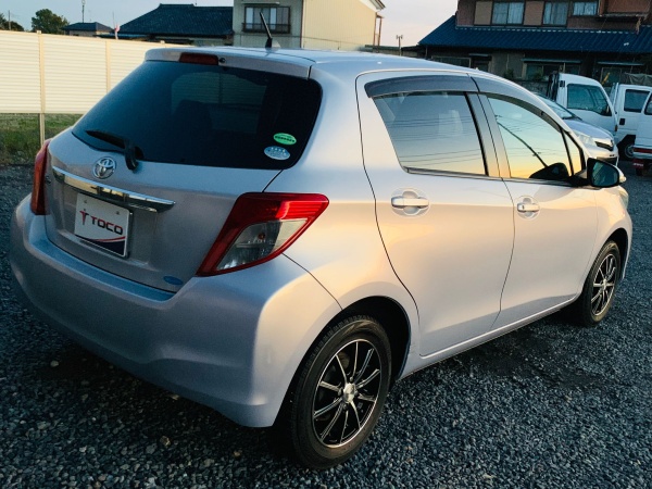 2012★TOYOTA VITZ - Image 5