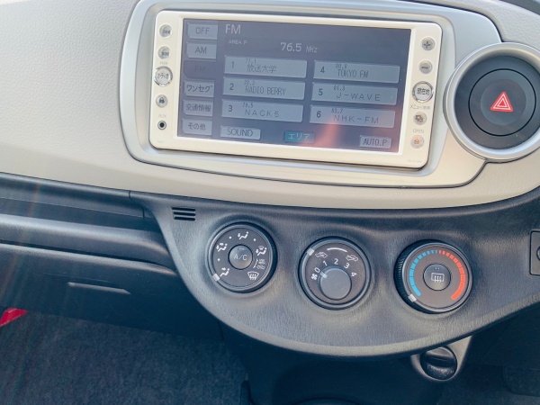 2011★TOYOTA VITZ - Image 18