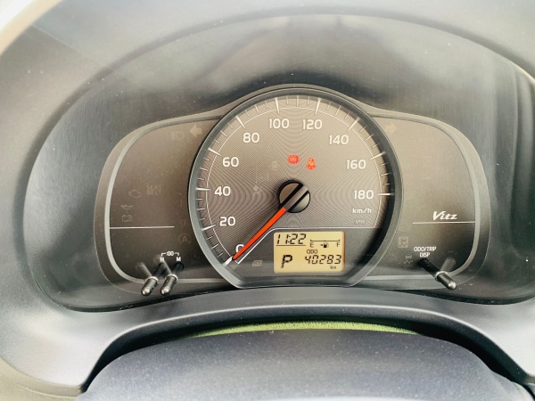 2011★TOYOTA VITZ - Image 16