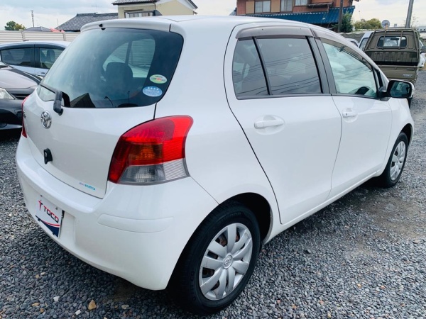 2008★TOYOTA VITZ - Image 5