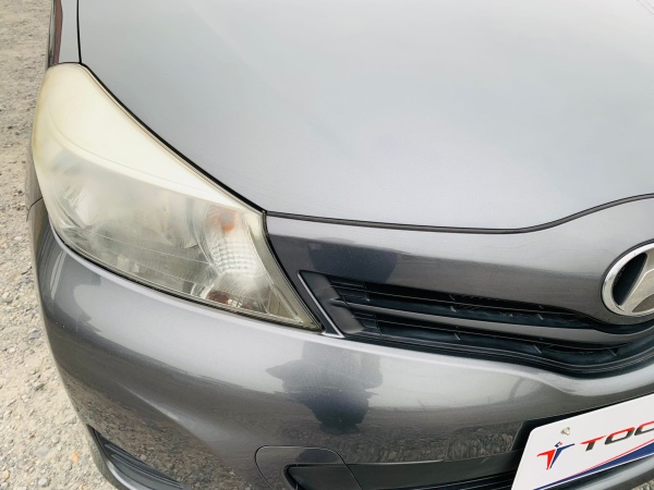 2011★TOYOTA VITZ - Image 29