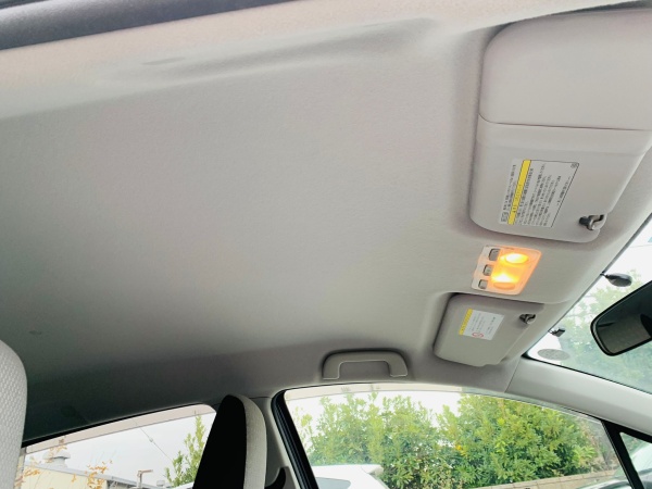 2011★TOYOTA VITZ - Image 33