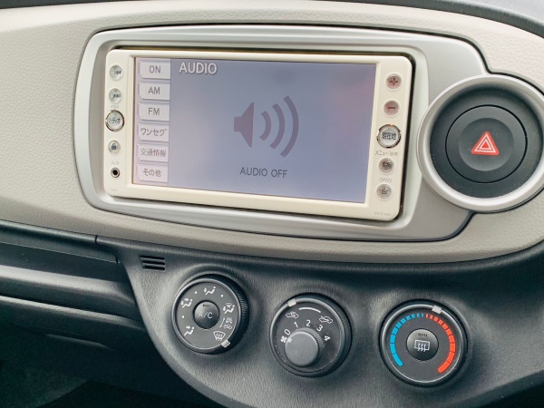 2011★TOYOTA VITZ - Image 19