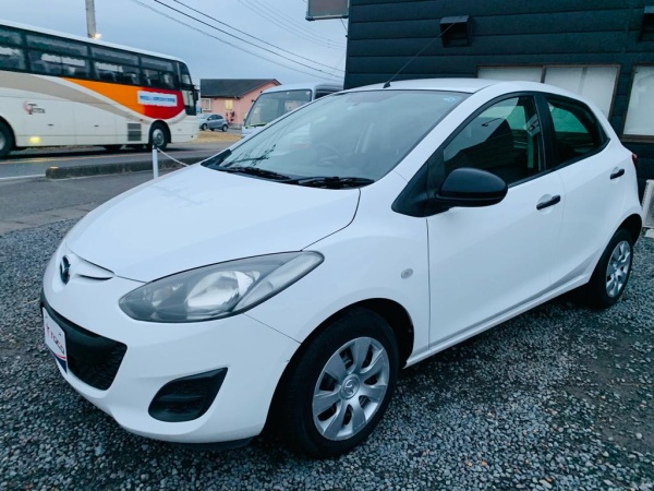 2011★MAZDA DEMIO - Image 2