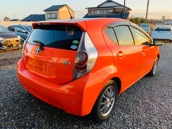 2012★TOYOTA AQUA - Image 6