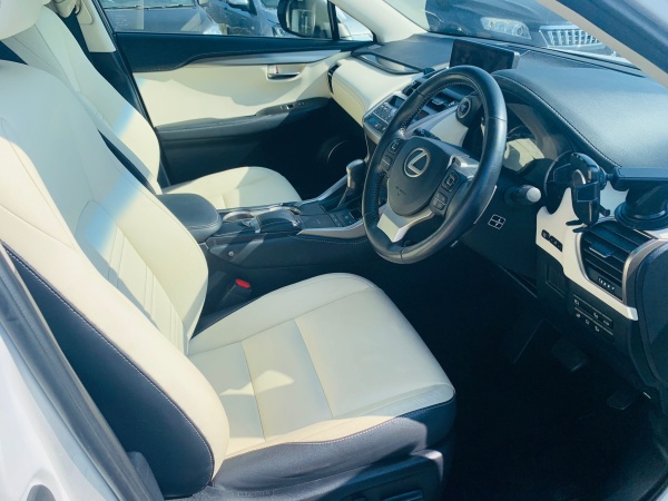 2017★LEXUS NX 300H - Image 10
