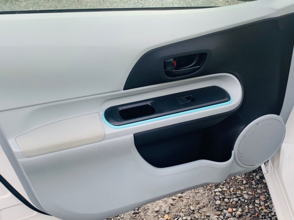 2012★TOYOTA AQUA - Image 22