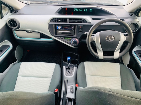 2012★TOYOTA AQUA - Image 10