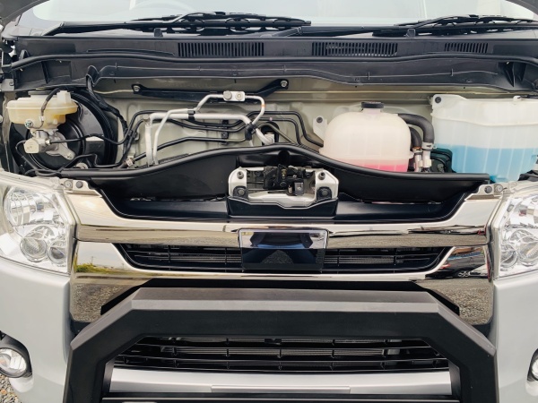 2020★TOYOTA HIACE CAMPER - Image 31