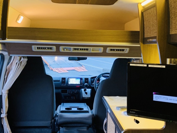 2020★TOYOTA HIACE CAMPER - Image 16