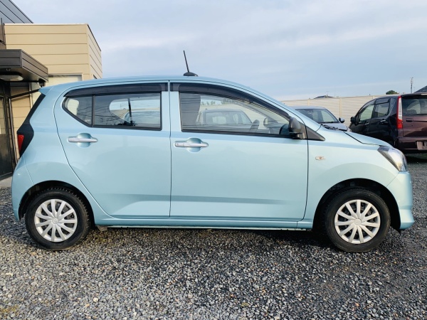 2019★TOYOTA PIXIS - Image 3