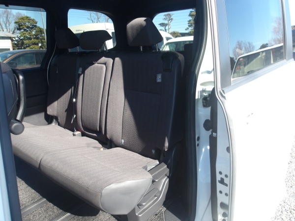 2023 TOYOTA NOAH - Image 10