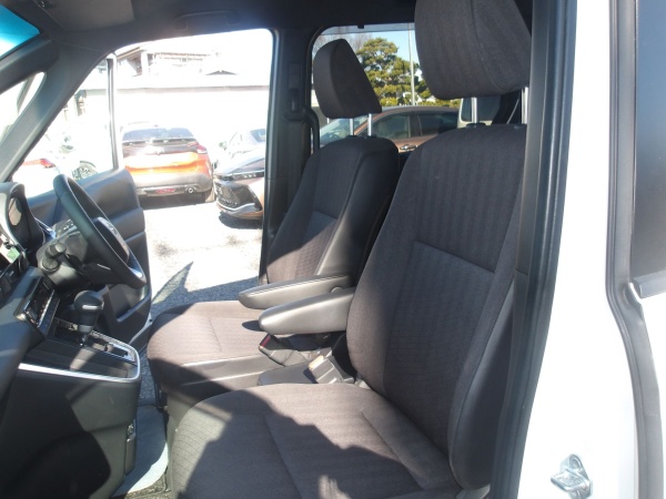 2023 TOYOTA NOAH - Image 9