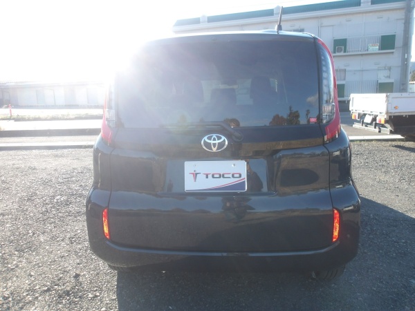 2024★Toyota SIENTA hybrid - Image 6
