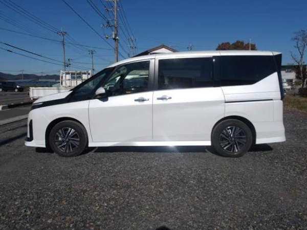 2024★NISSAN SERENA - Image 3
