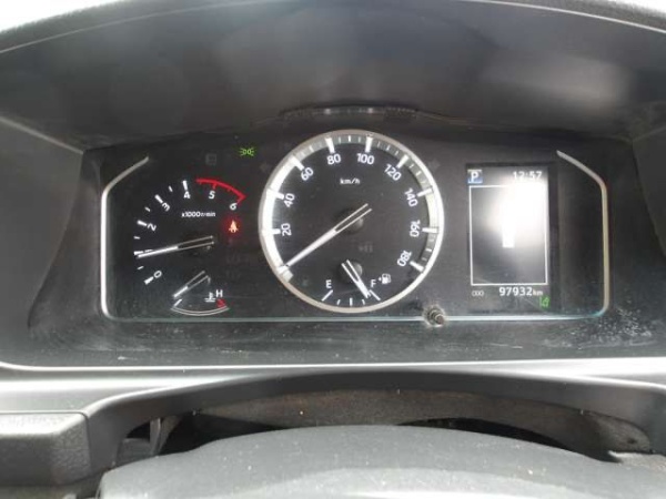2021 TOYOTA HIACE VAN - Image 5