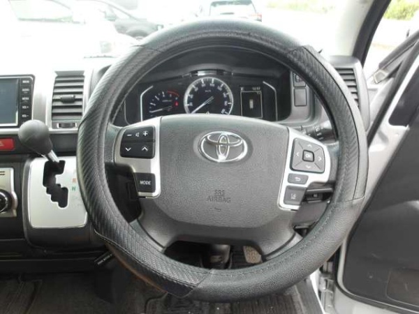 2021 TOYOTA HIACE VAN - Image 8