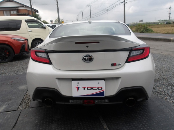 2023 TOYOTA GR86 - Image 3