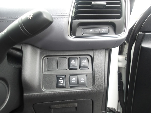2022 NISSAN SERENA-HIGHWAYSTAR V - Image 19