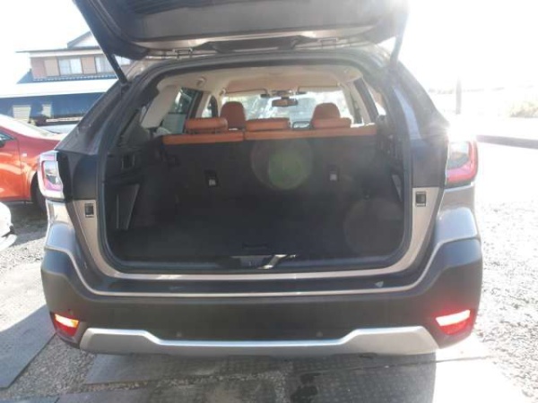2022 SUBARU LEGACY OUTBACK - Image 6