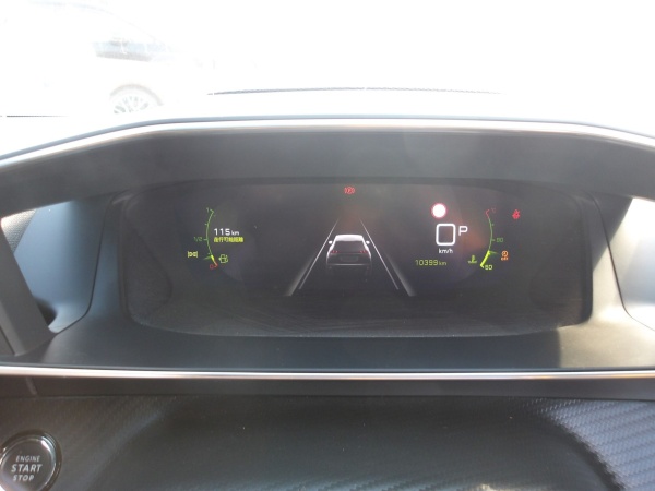2021 PEUGEOT 2008 - Image 10