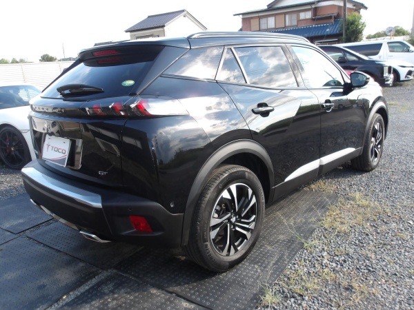 2021 PEUGEOT 2008 - Image 4