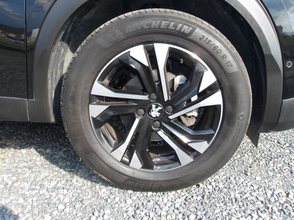 2021 PEUGEOT 2008 - Image 18
