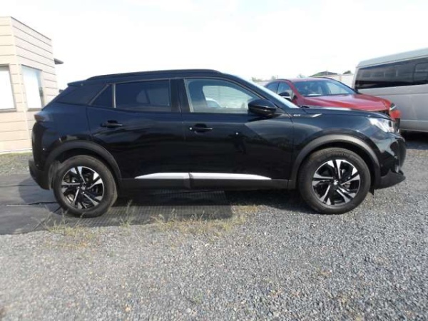2021 PEUGEOT 2008 - Image 3
