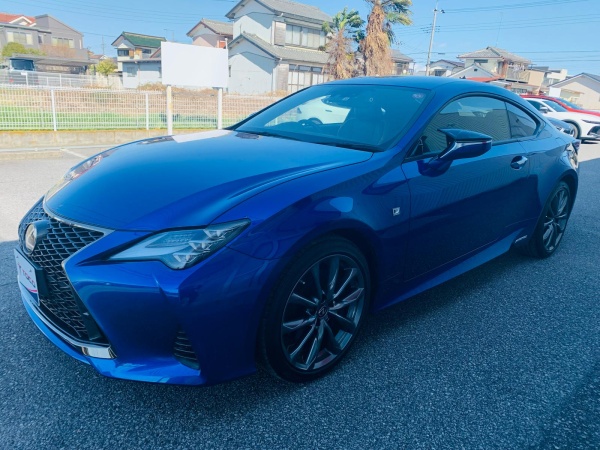 2022 LEXUS RC300h - Image 2