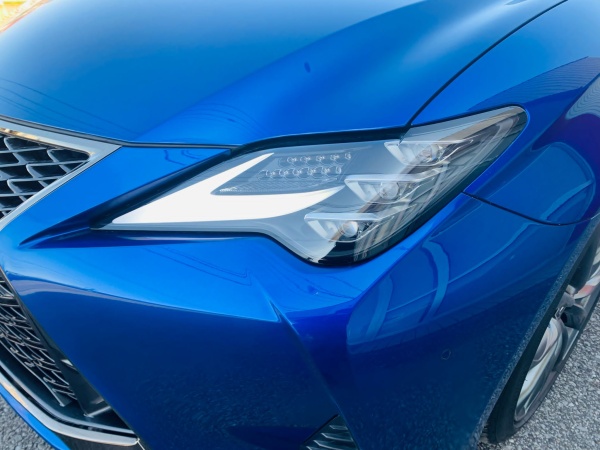 2022 LEXUS RC300h - Image 20