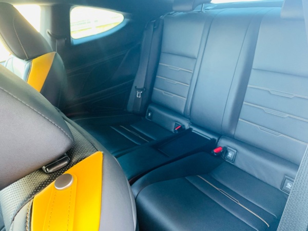2022 LEXUS RC300h - Image 9