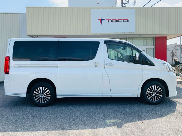 2023 TOYOTA GRANACE - Image 3