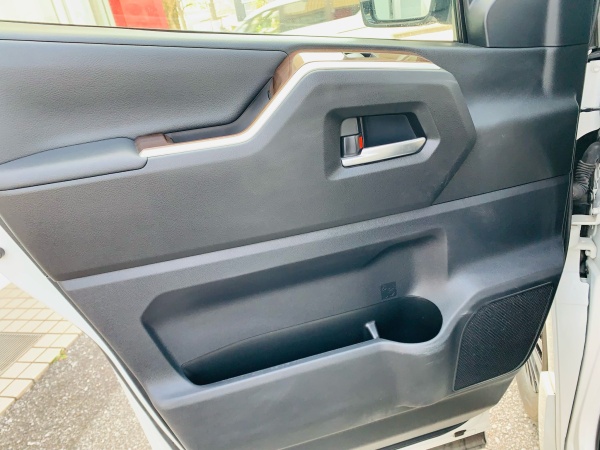 2023 TOYOTA GRANACE - Image 18
