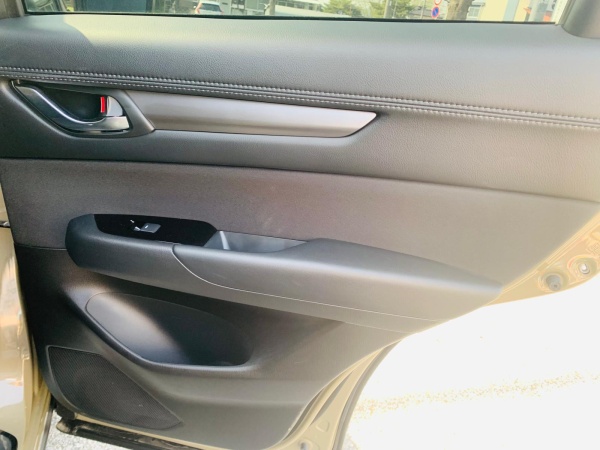2023 MAZDA CX-5 - Image 18