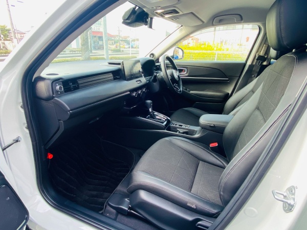 2024 HONDA VEZEL Hybrid - Image 10