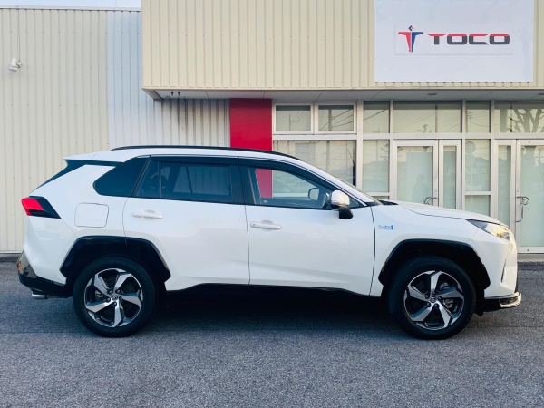 2021 TOYOTA RAV4 PHV - Image 2