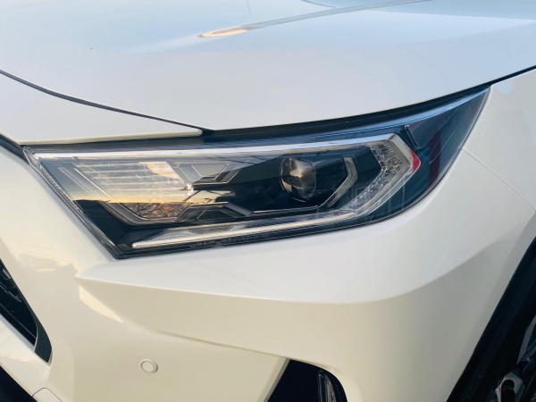 2021 TOYOTA RAV4 PHV - Image 4