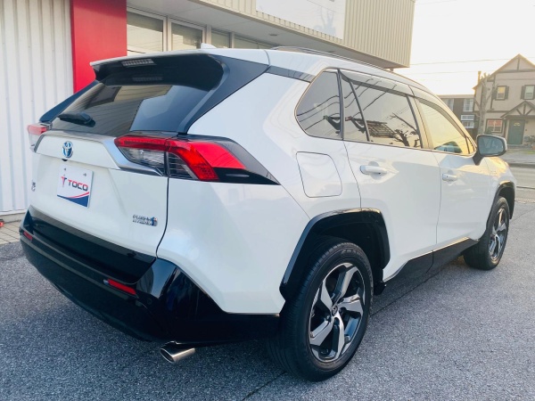 2021 TOYOTA RAV4 PHV - Image 8