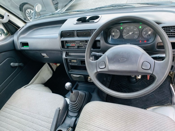1999 DAIHATSU HIJET TRUCK - Image 10