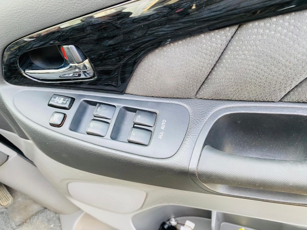 2006 TOYOTA ALPHARD - Image 17